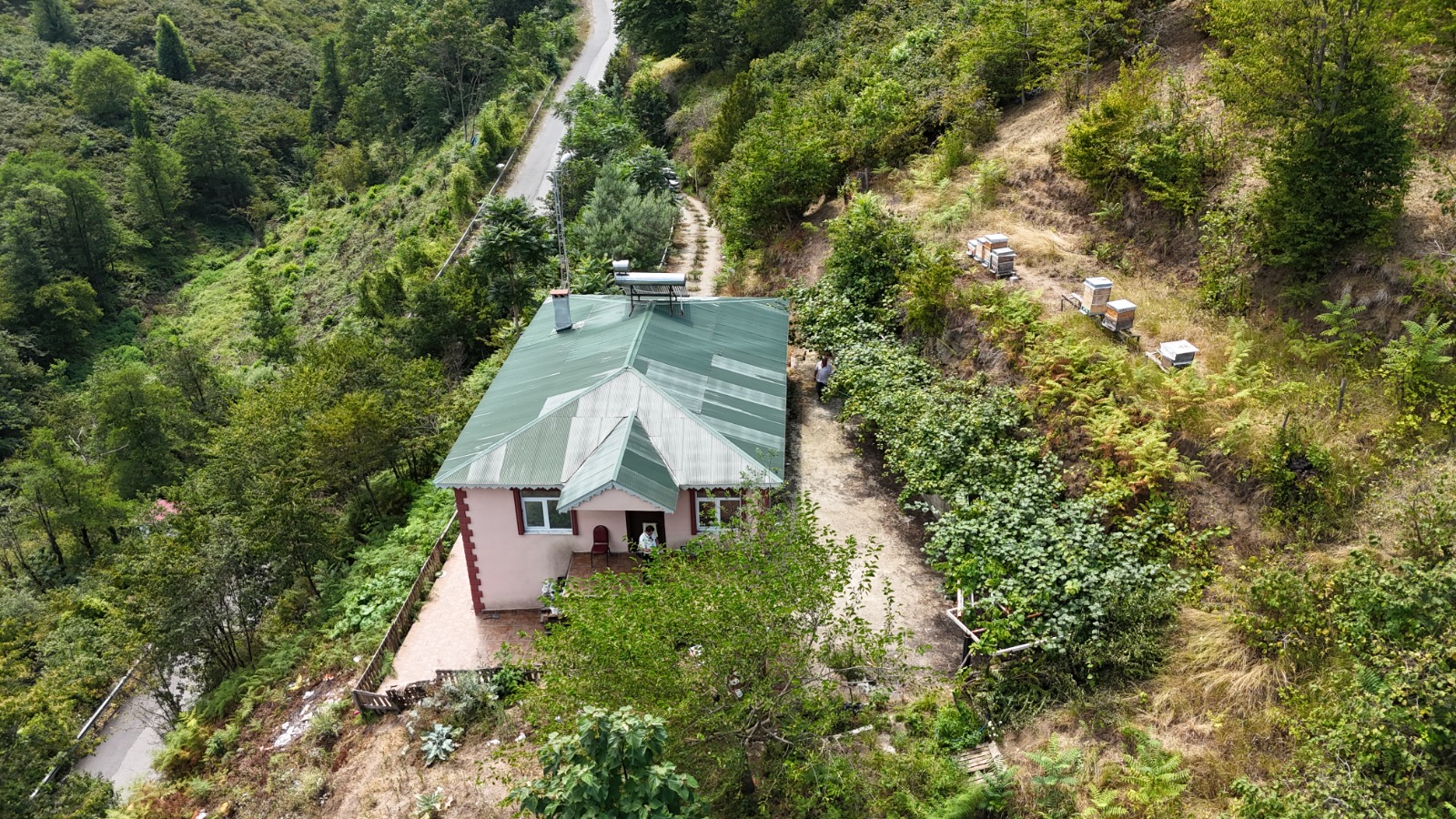 MABEL GAYRİMENKUL/BEŞİKDÜZÜ/ORGANİZE SANAYİ YOLUNDA SATILIK ARSA